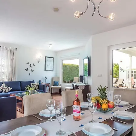 Puerto Del Carmen Sleeps 8 Air Con Wifi Vila Puerto del Carmen (Lanzarote)